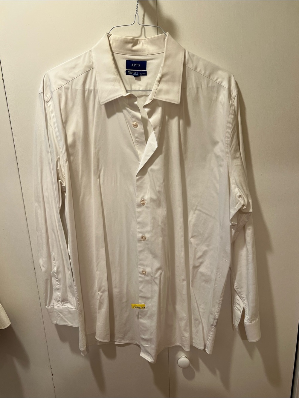 Apt. 9 Classic White Long-Sleeve Dress Shirt